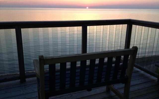 Bluewater Beach House