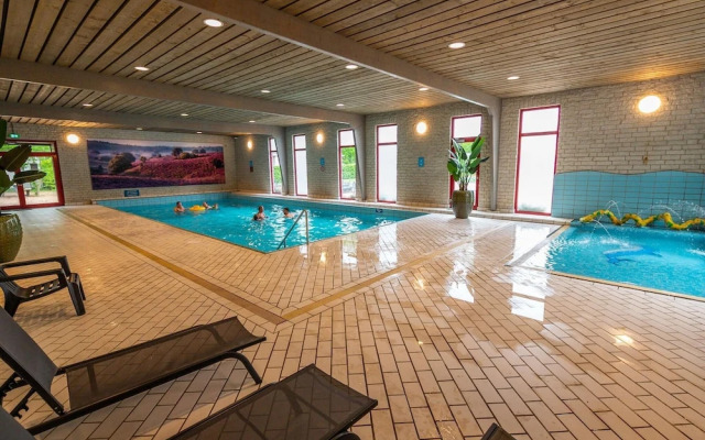 Luxury Villa in Arnhem With Parking