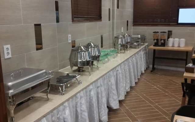 New Suwon Tourist Hotel