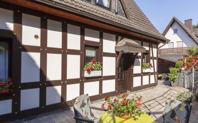 Home With Garden, Hallenberg