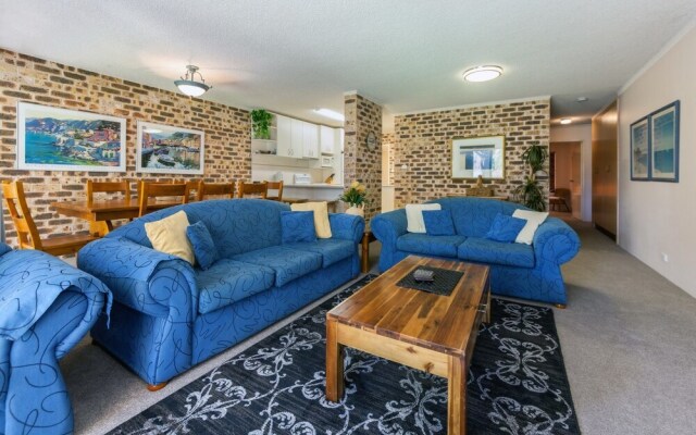 Bay Parklands, Unit 28, 2 Gowrie Avenue