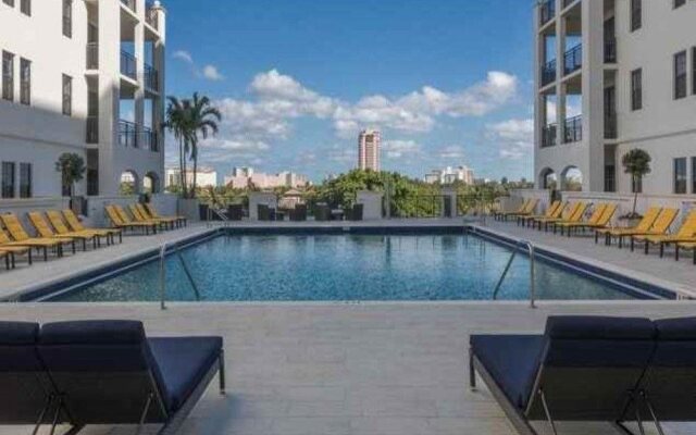 Global Luxury Suites in Boca Raton