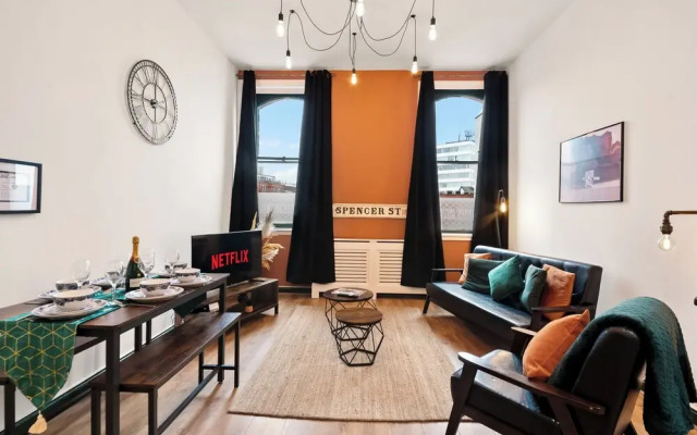 3 Bedroom Apartment-birmingham-sleeps7-citycentre