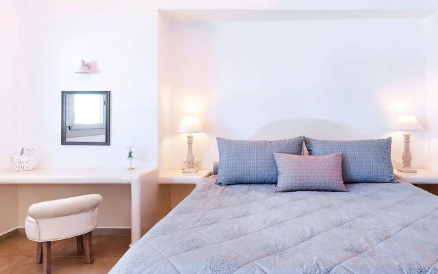 Santorini Secret Premium