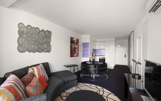 The Sebel Melbourne Docklands Hotel