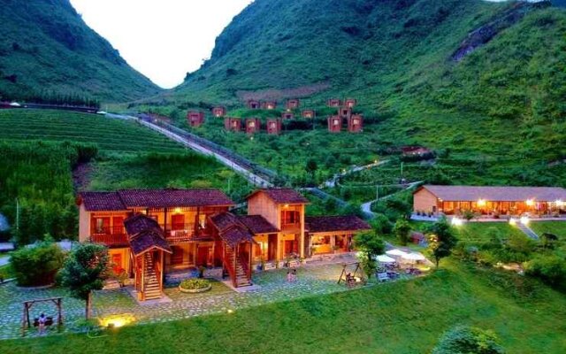 Hmong Village Resort