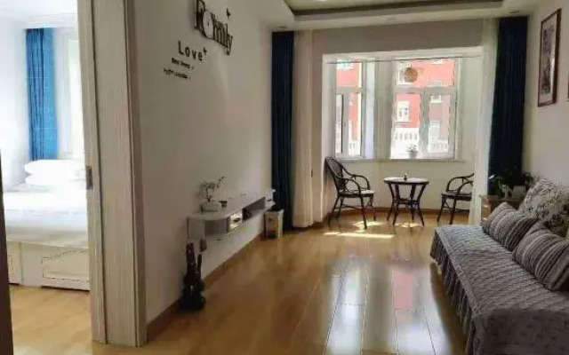 Changbai Mountain North Pool Linhai Homestay (Erdaobaihezhen Branch)