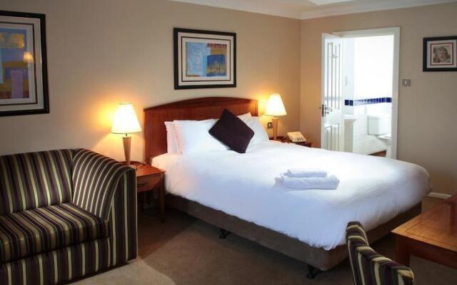 Roman Way Hotel