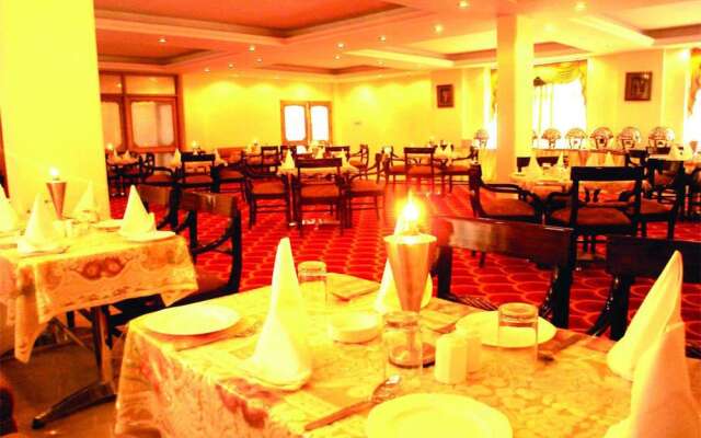 Royal Park Resort