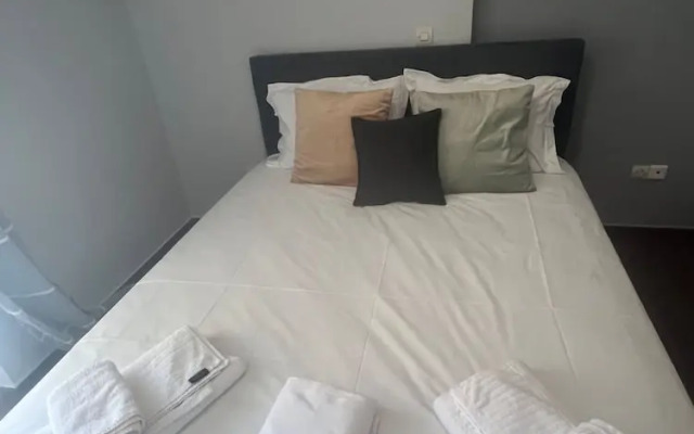 Neos Kosmos Cozy Retreat - Cental Comfort