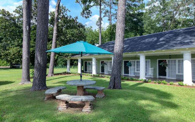 Days Inn by Wyndham Natchez