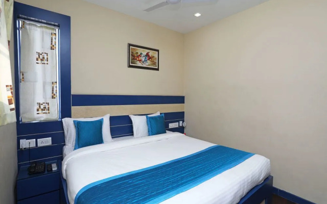 OYO 10284 Hotel Transit