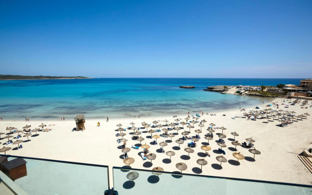 Universal Hotel Perla