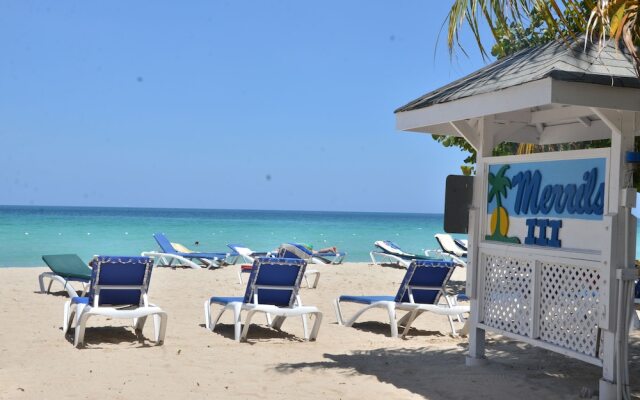 Merrils Beach 3 All Inclusive