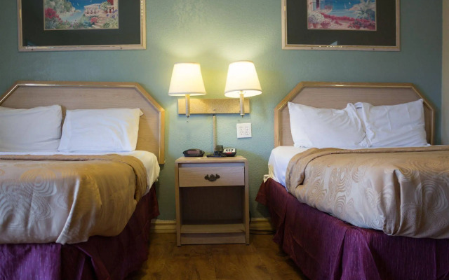 Rodeway Inn