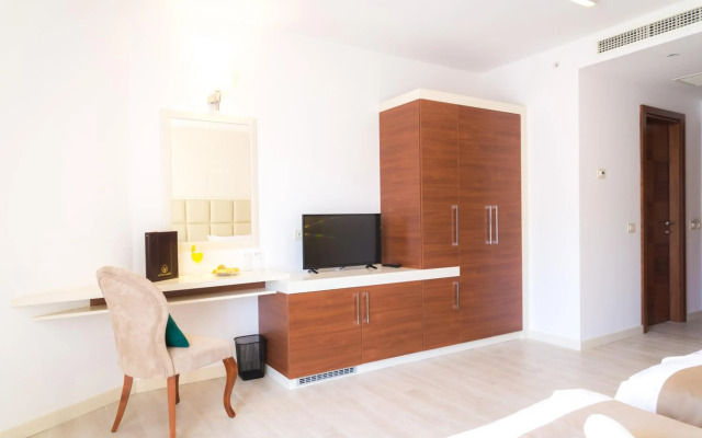 Hotel Kadmo by Aycon