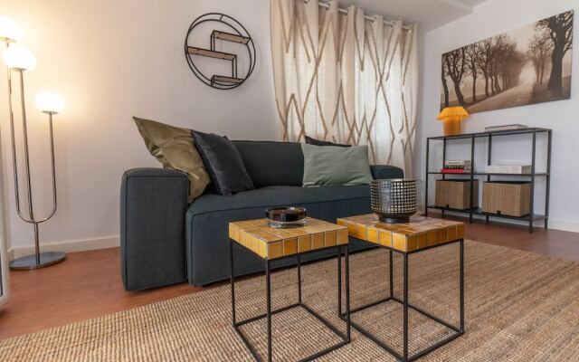 Amazinn Places - Cabañal Boutique