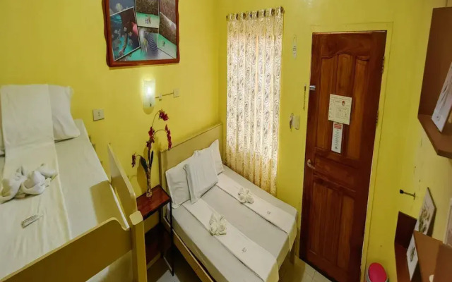 Las Residencias Bed and Breakfast