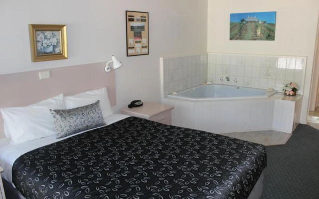 Balnarring Village Motor Inn – Guest Rooms – Melbourne
