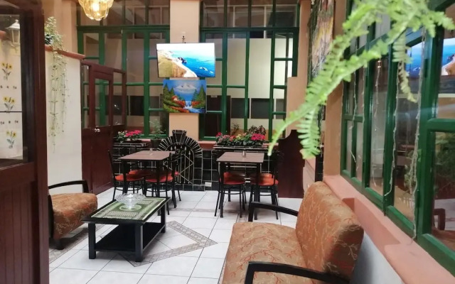 Hostal Victoria- Quito