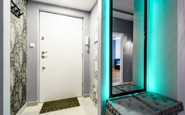 Blue House Warsaw Center