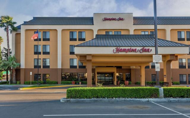 Hampton Inn Bakersfield-Central