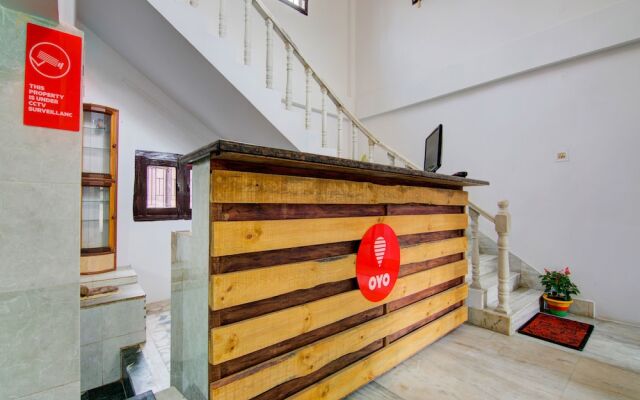 OYO 13542 Urban House