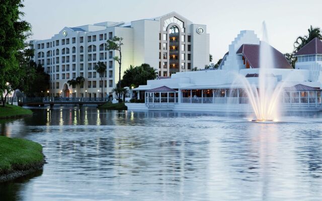 Hilton Boca Raton Suites