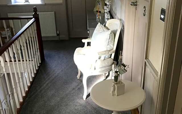 Downsfield Bed and Breakfast