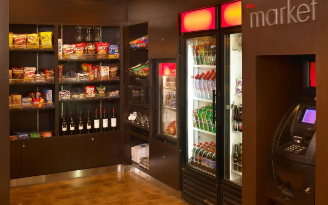 Courtyard by Marriott Chicago O'Hare