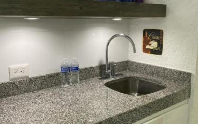 Best Beach Apartments - Cancun Plaza