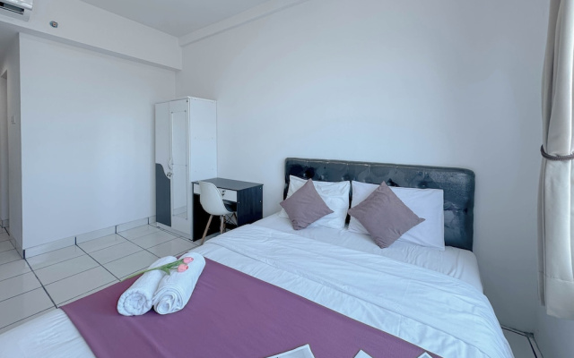 Chic And Sleek Studio At The City Square Surabaya Apartment