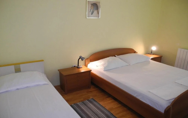 Apartment Boti 4 1 pax