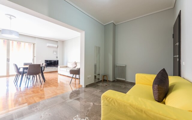 Victoria Black Pearl Apartments