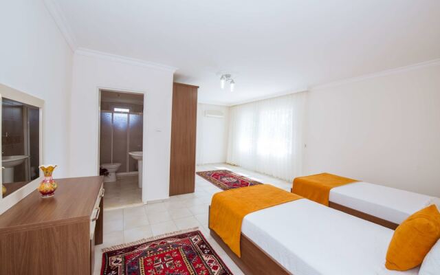 Infinity Yaniklar Villa