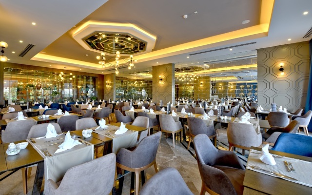 Side Star Elegance Hotel - Ultra All Inclusive