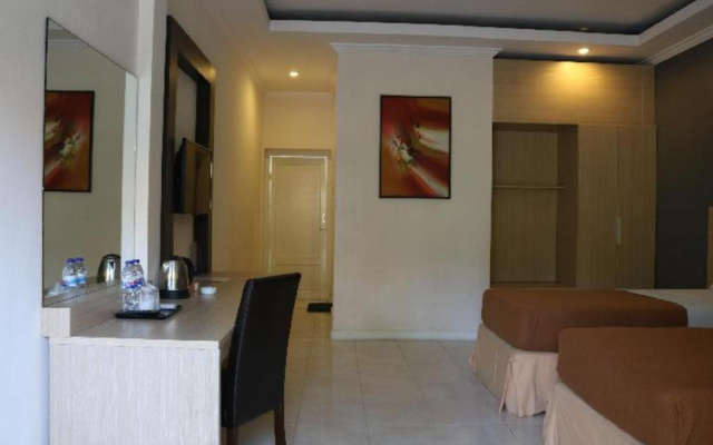 Tanjung Plaza Hotel