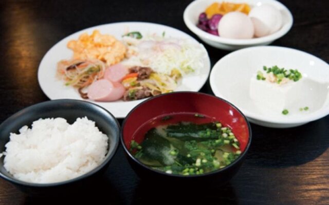 Omura Station Hotel