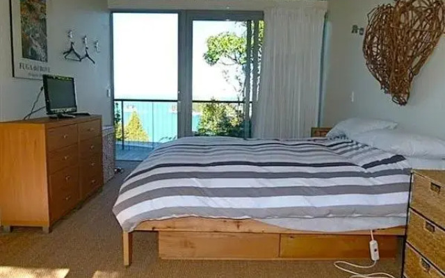 The Glass House - Kaiteriteri Holiday Home