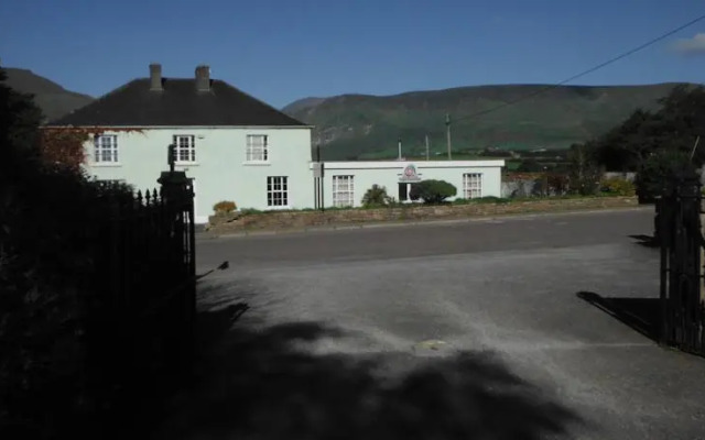 Paddys Palace Dingle Peninsula