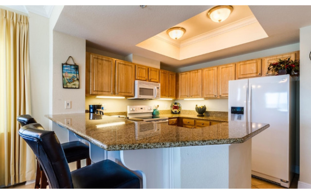 Crystal Tower by Luxury Gulf Rentals