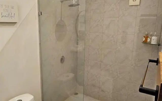 Zoa Villas - 2 minutes to the beach
