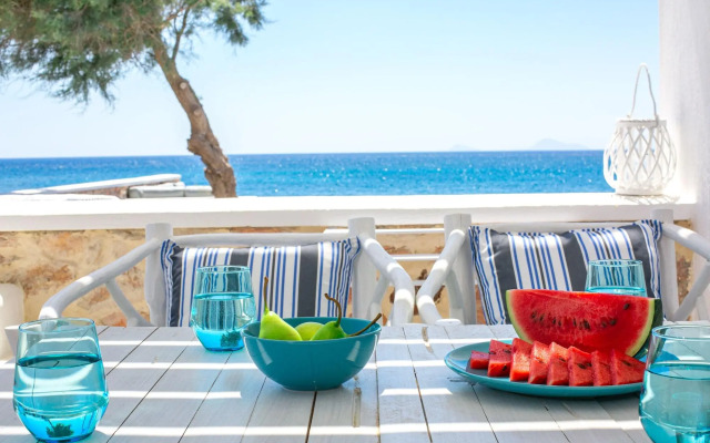 Aegean Melody Suites & Villa