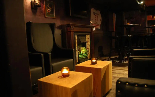 Arctic City Hotel