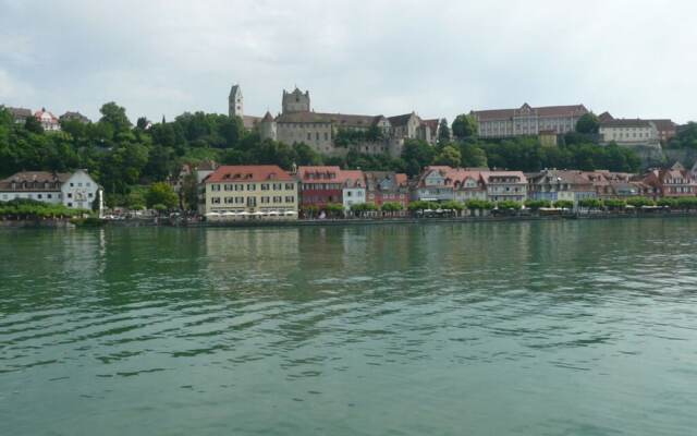 In the Middle of Nowhere