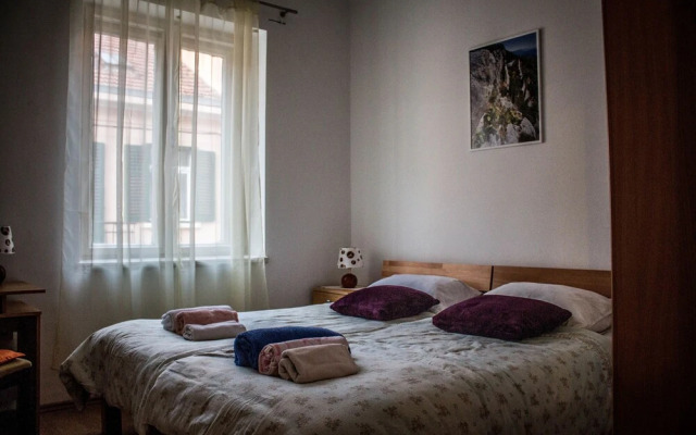 Rosmarinus Rubic studio