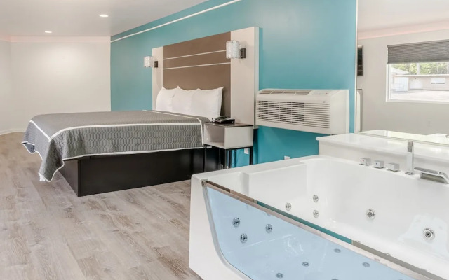 Blue Beach Motel