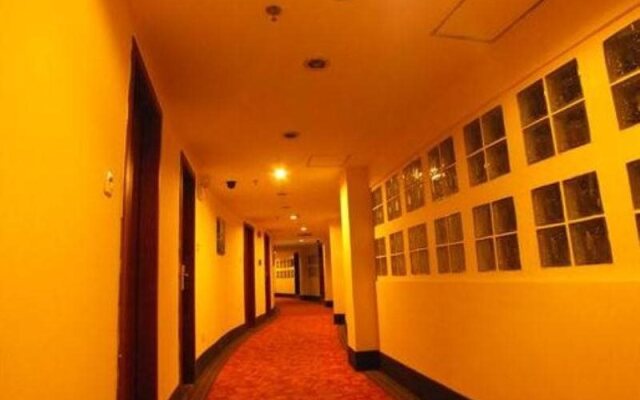 GreenTree Inn Shanghai Changyang Road Business Hotel