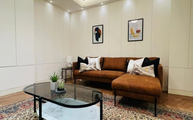 Luxe Five Bedroom House near Chalk Farm