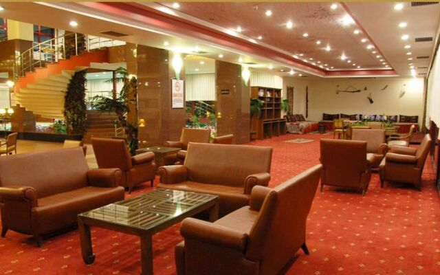 Saffron Hotel